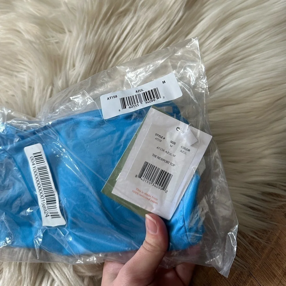 ANDIE The Newport Top In Blue